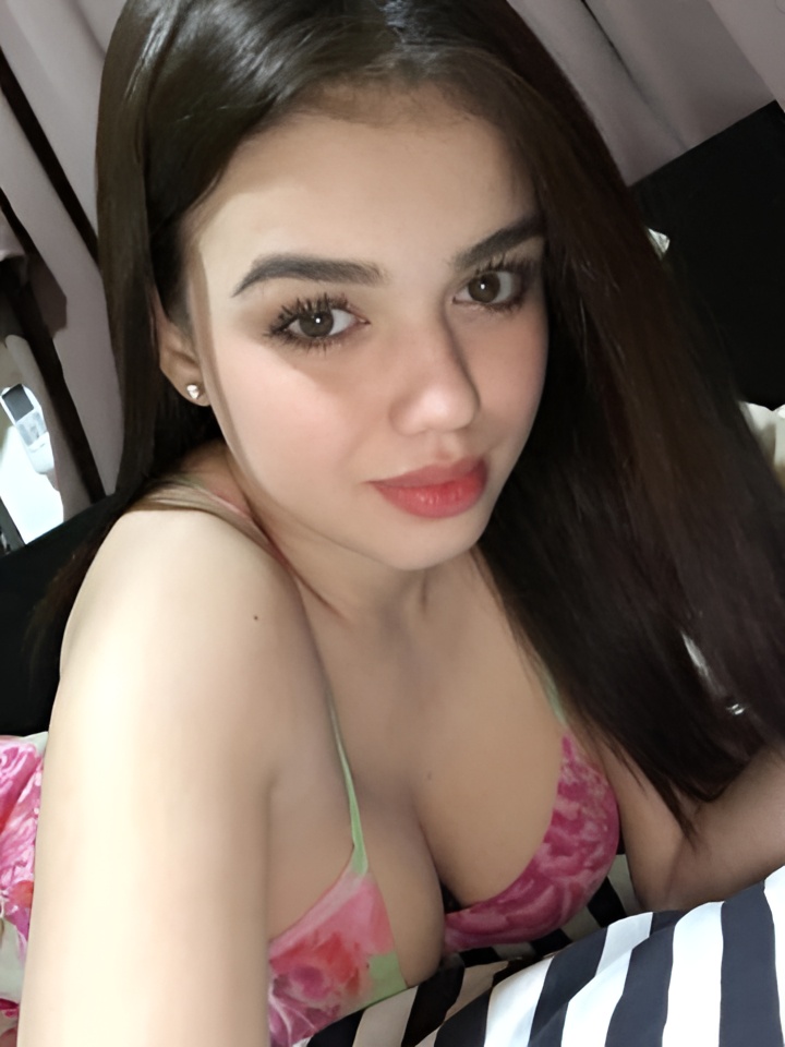 Василиса привлекательная девушка из Каменска-уральского цена от 3000 руб