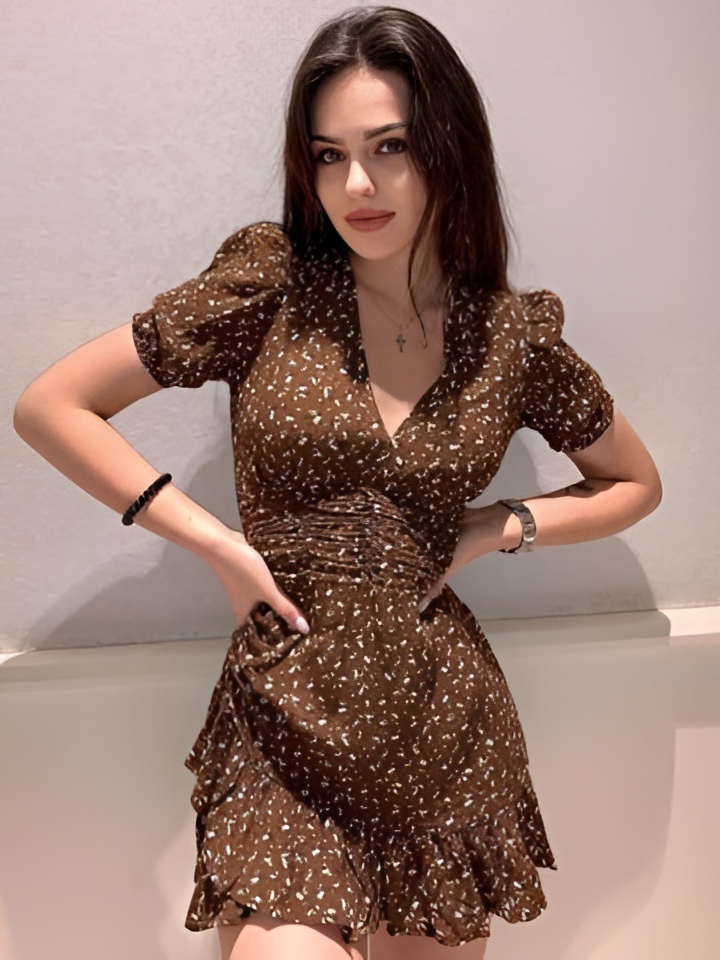 Юлия привлекательная девушка из Каменска-уральского цена от 2500 руб