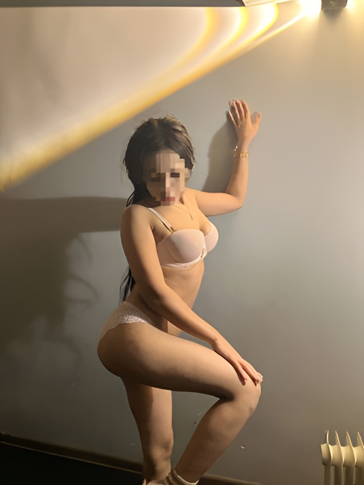 Индивидуалка Амалия, доступна для личного знакомства от 10000 руб